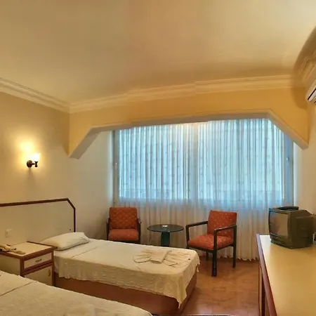 Hotel Santur