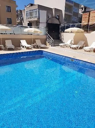 Santur Отель 3*